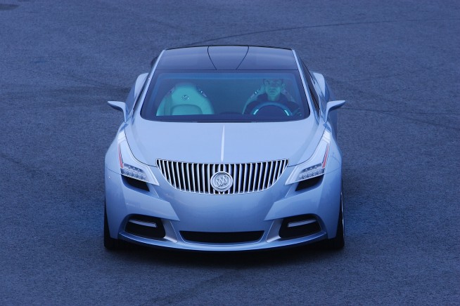 2007-buick-riviera-coupe-concept-11