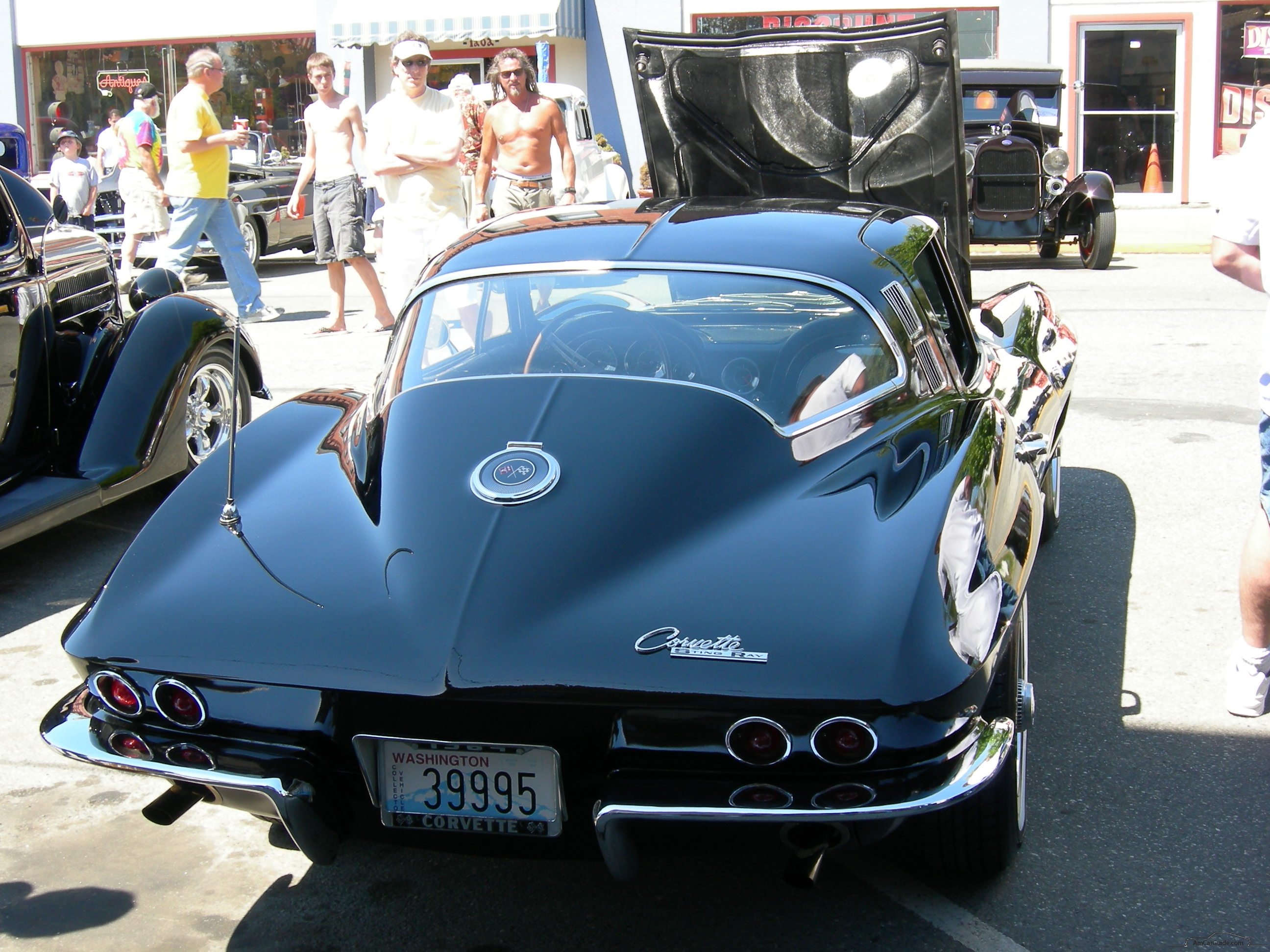 1964-corvette-sting-ray-rear-black.jpg