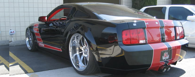 Mustang sits on 24s
