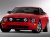 2005-ford-mustang-production-model-02