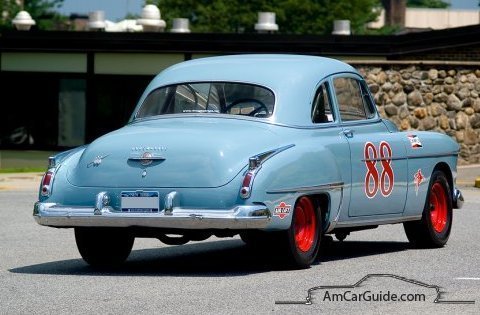 1950-oldsmobile-rocket-88-nascar-sedan-rear-blue