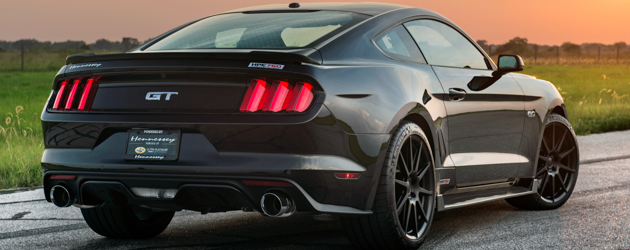 CarbonAero HPE750 Supercharged  2015 Mustang by Hennessey